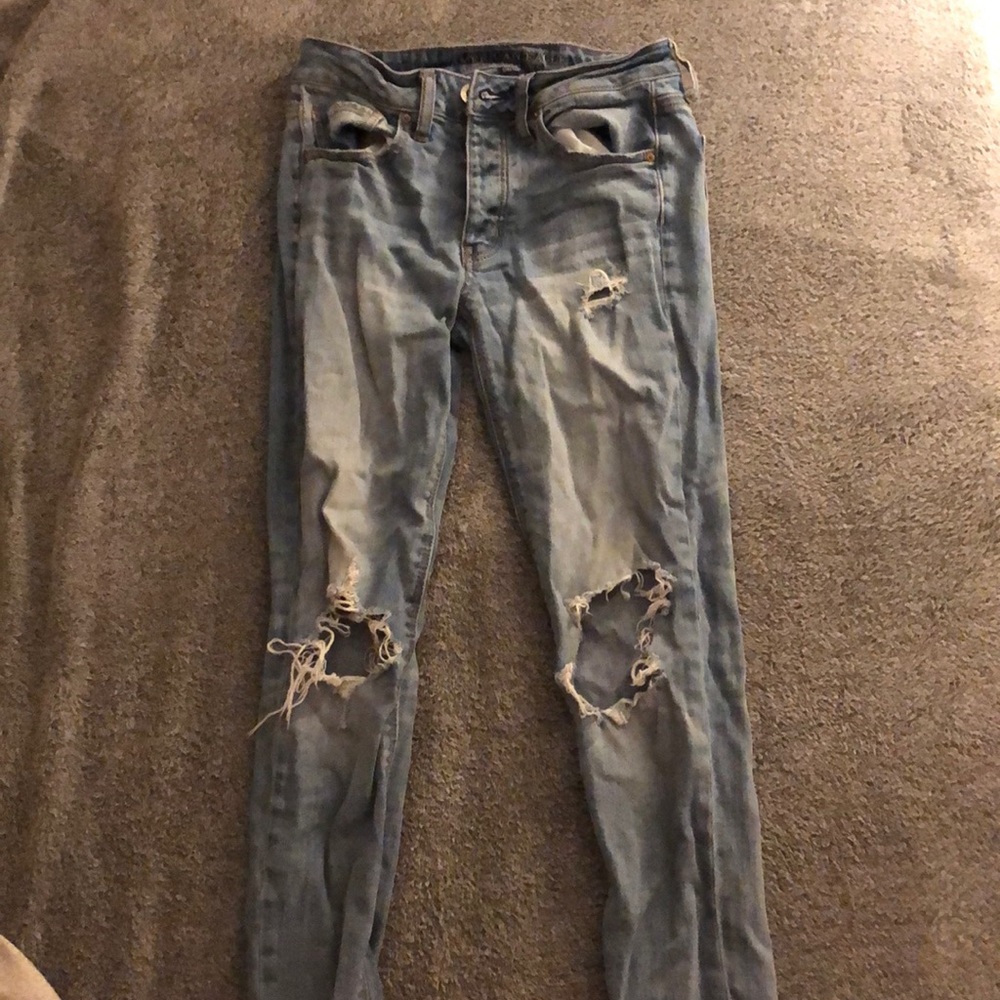 AMERICAN EAGLE high waisted boyfriend jeans